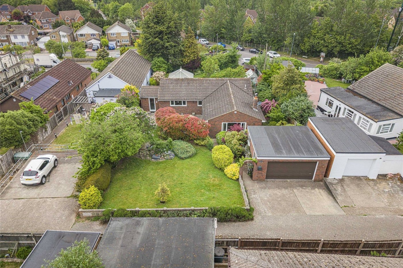 3 bedroom bungalow for sale in Rochester | Robinson Michael & Jackson