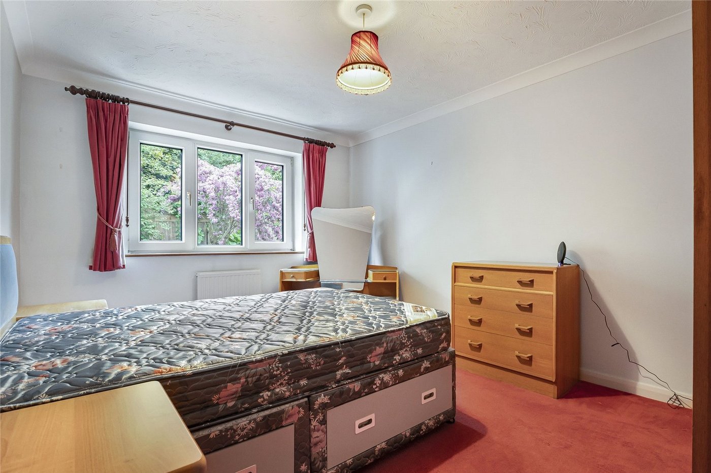 3 bedroom bungalow for sale in Rochester | Robinson Michael & Jackson