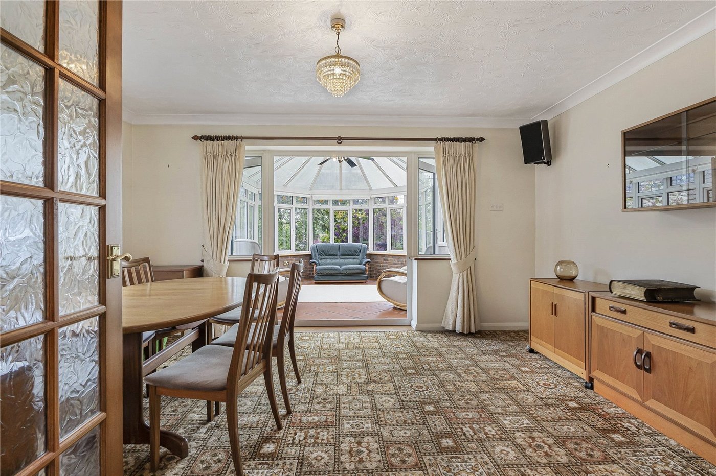 3 bedroom bungalow for sale in Rochester | Robinson Michael & Jackson