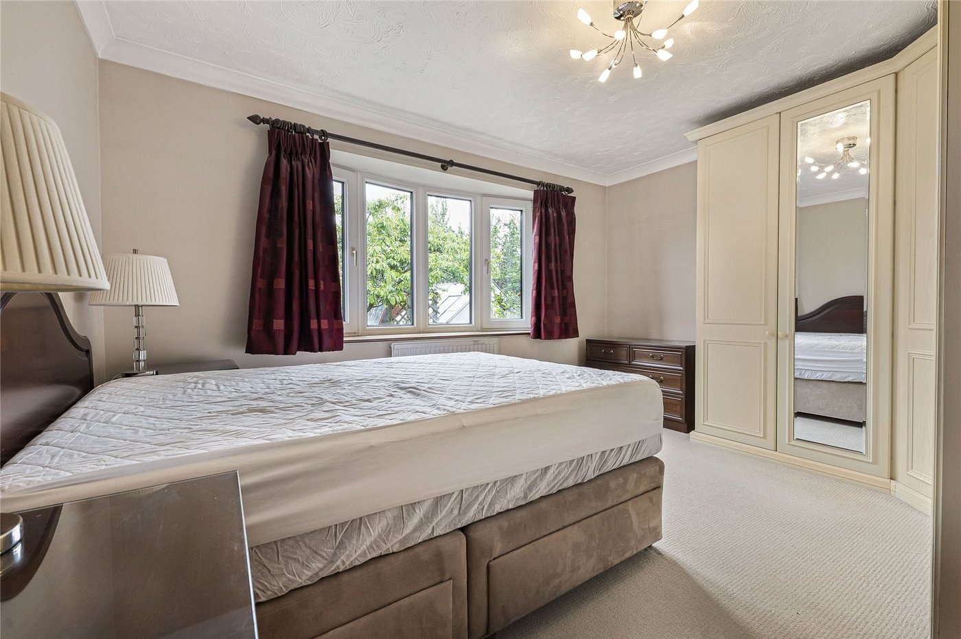 3 bedroom bungalow for sale in Rochester | Robinson Michael & Jackson