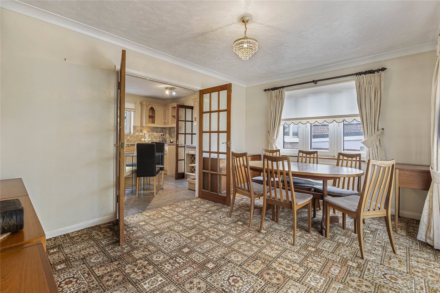 3 bedroom bungalow for sale in Rochester | Robinson Michael & Jackson