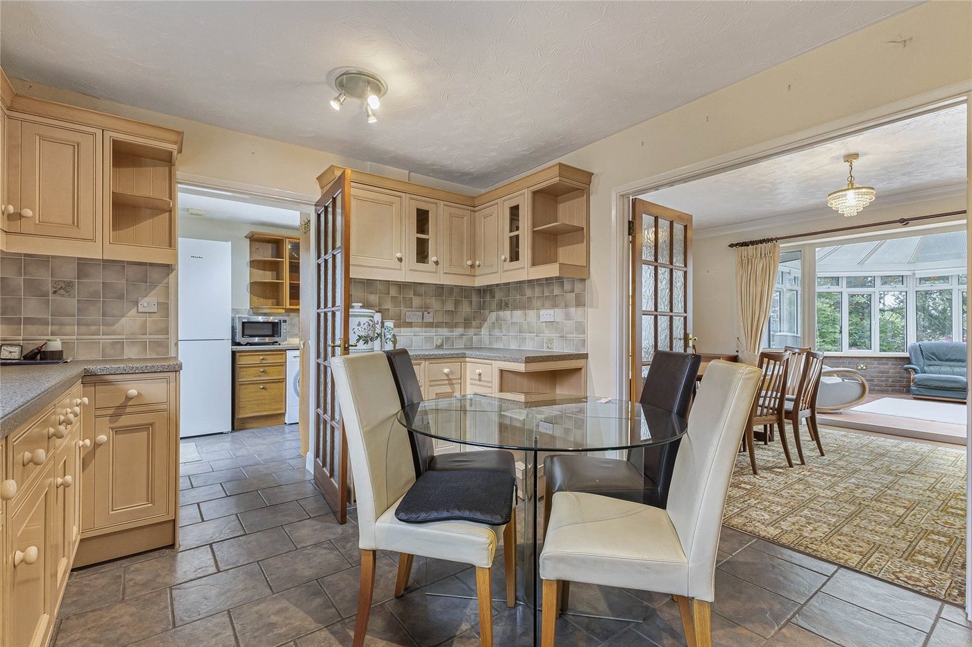 3 bedroom bungalow for sale in Rochester | Robinson Michael & Jackson