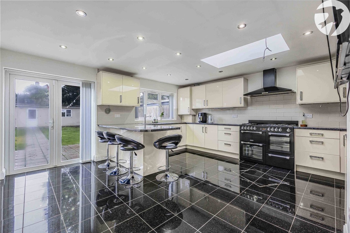 4 bedroom house for sale in Strood | Robinson Michael & Jackson