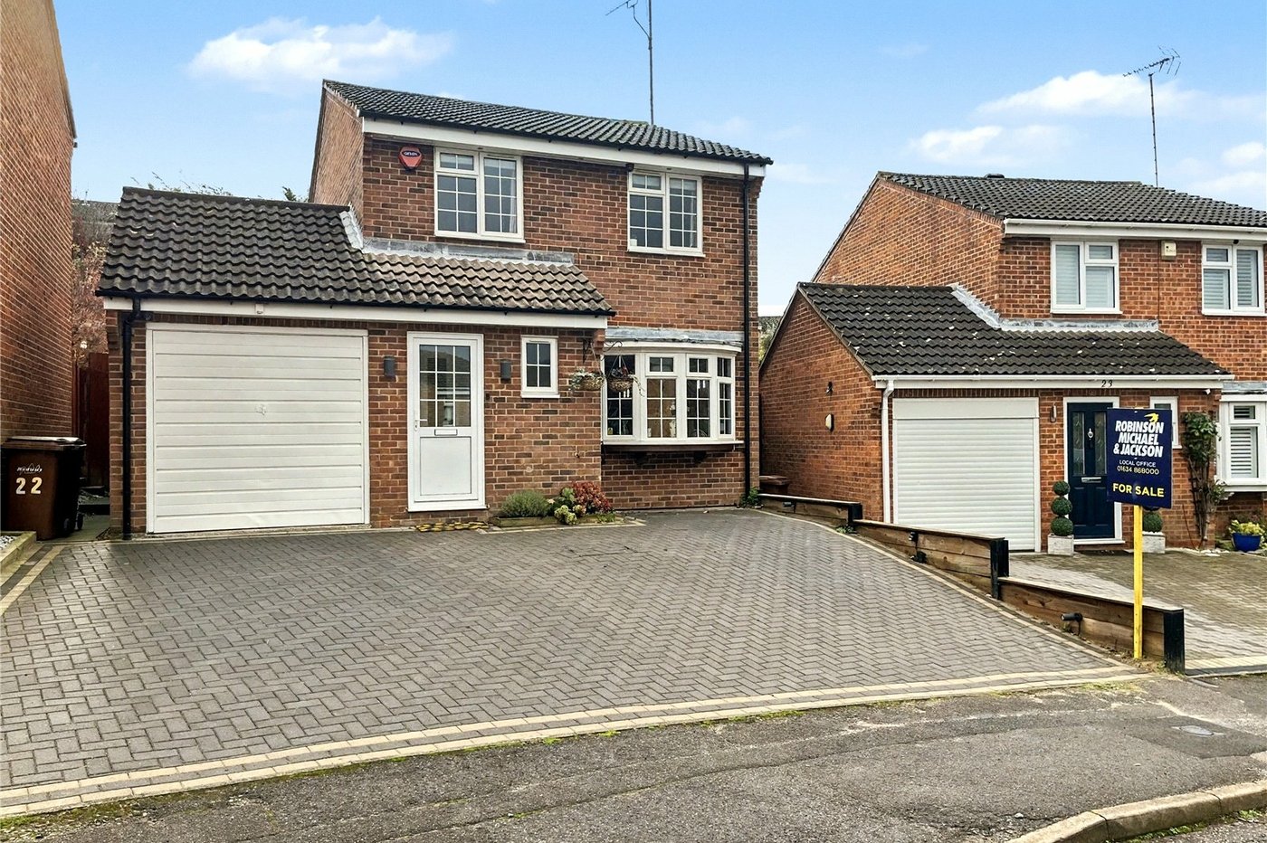 3 bedroom house to rent in Princes Park | Robinson Michael & Jackson