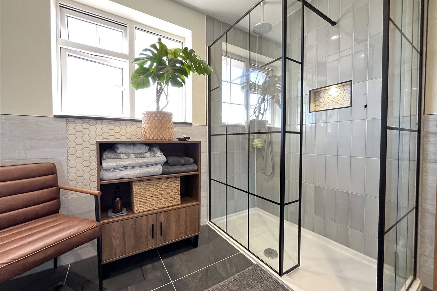 3 bedroom house for sale in Walderslade | Robinson Michael & Jackson