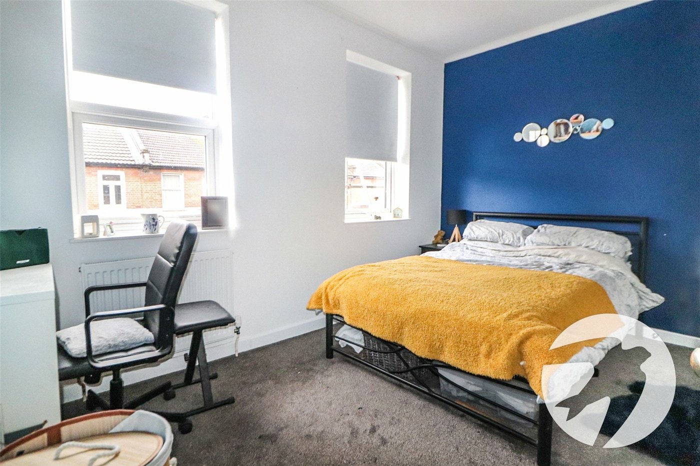 2 bedroom house for sale in Erith | Robinson Jackson