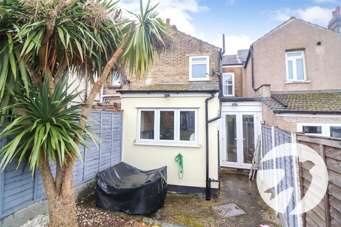 2 bedroom house for sale in Northumberland Heath | Robinson Jackson