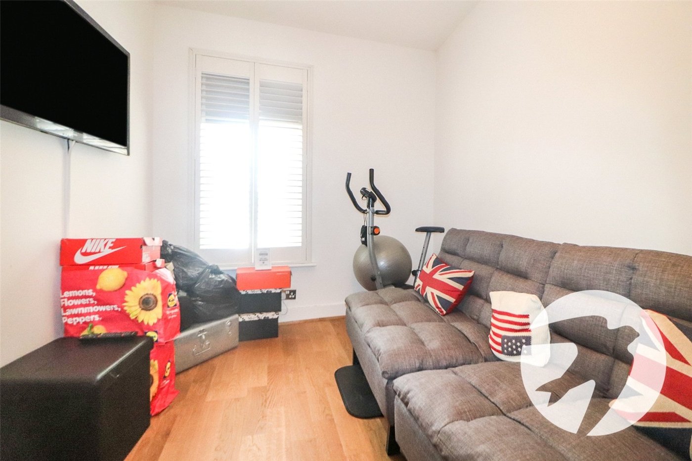 2 bedroom house for sale in Northumberland Heath | Robinson Jackson