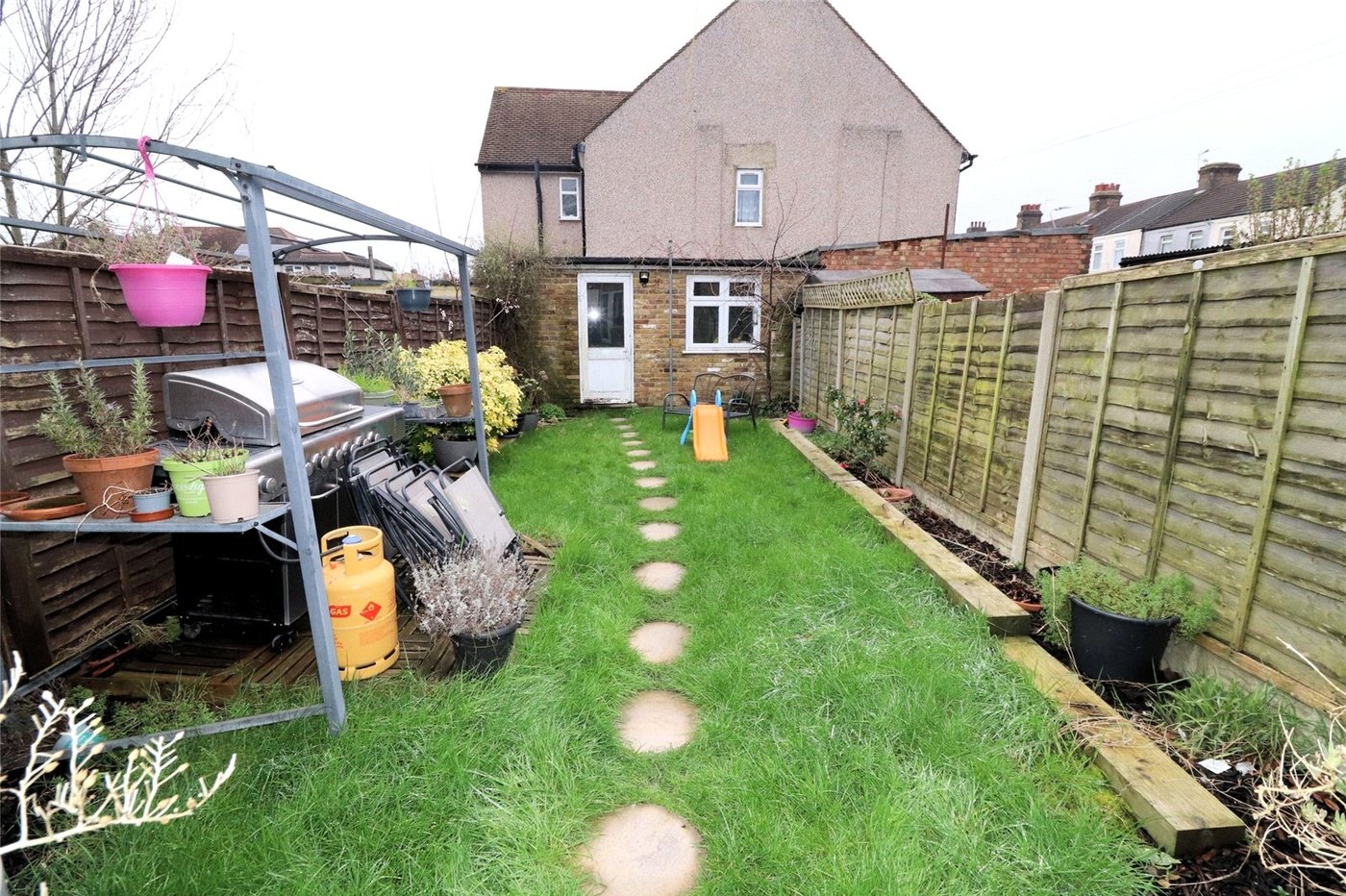 3 bedroom house for sale in Northumberland Heath | Robinson Jackson