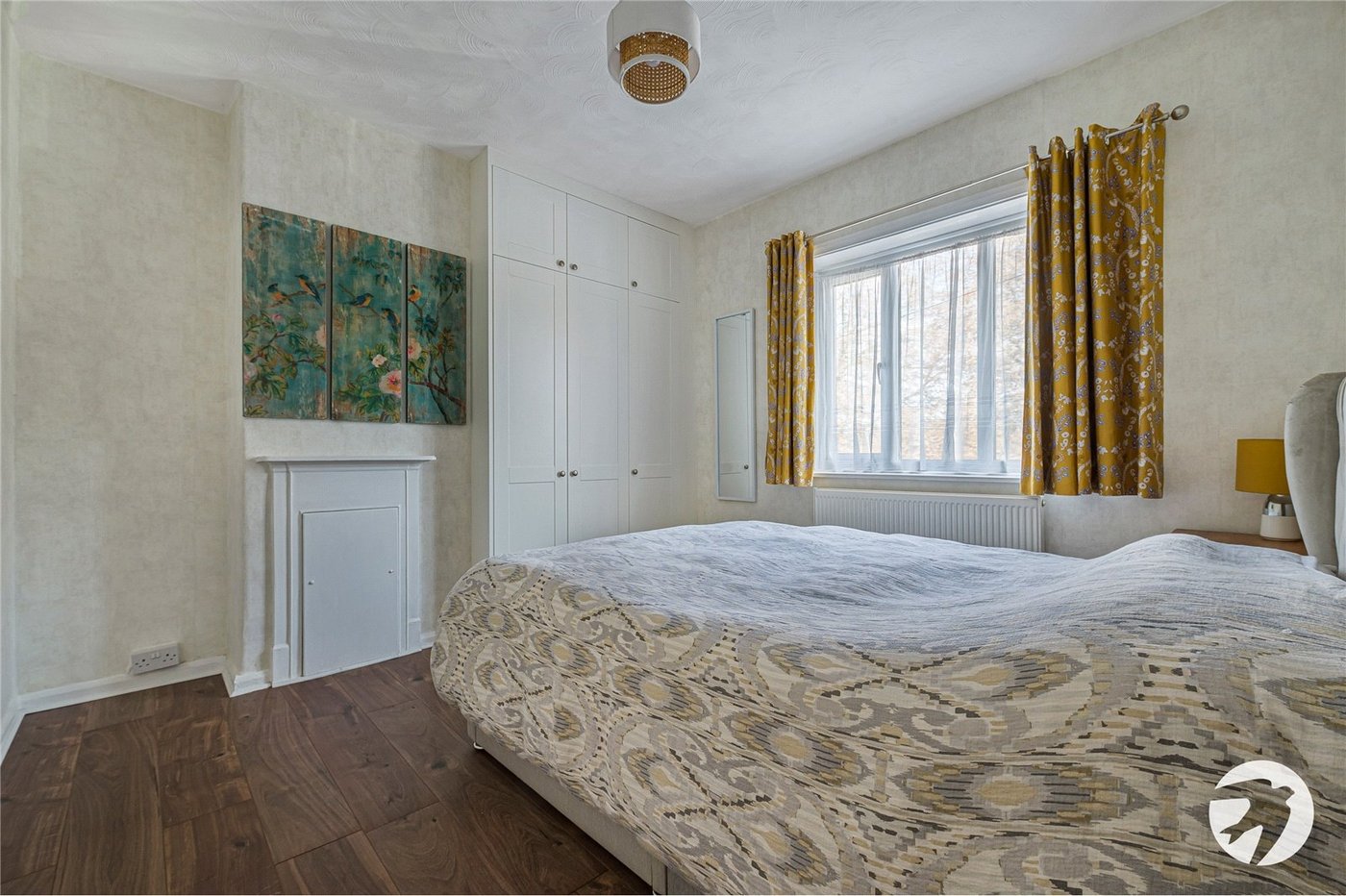 4 bedroom house for sale in London | Robinson Jackson