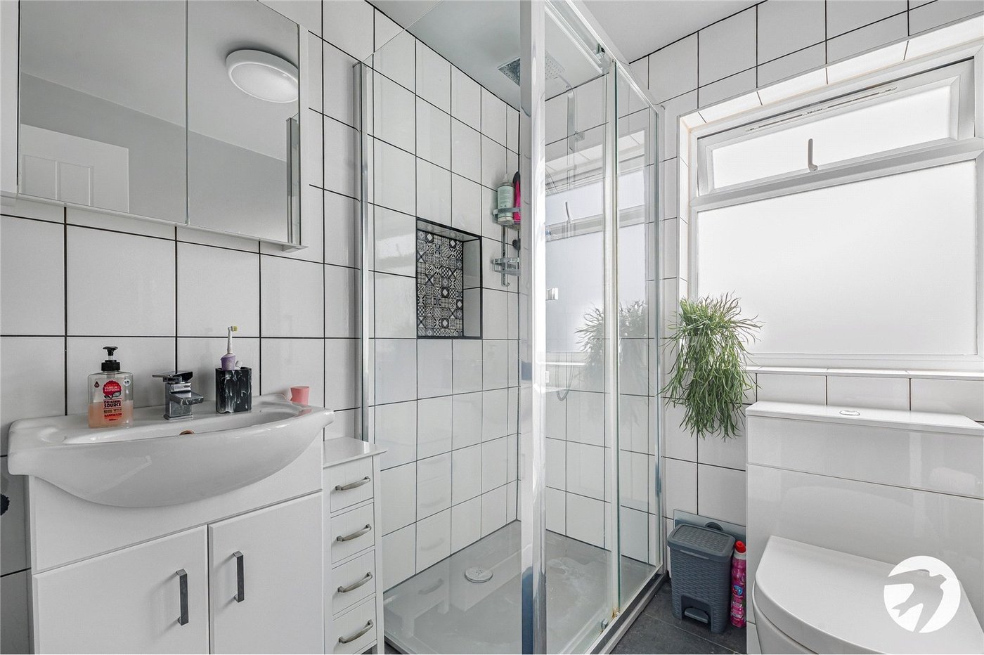 4 bedroom house for sale in London | Robinson Jackson