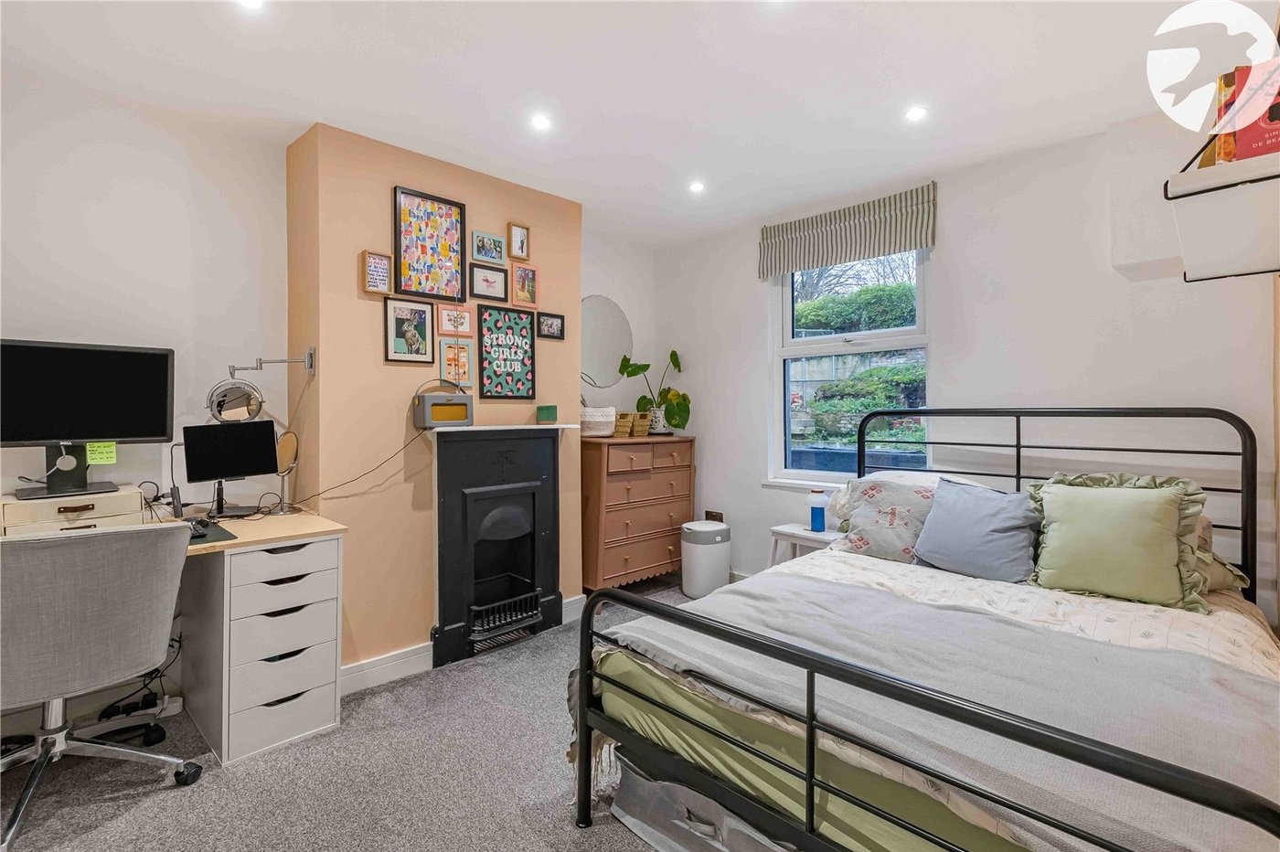 3 bedroom house for sale in Woolwich | Robinson Jackson