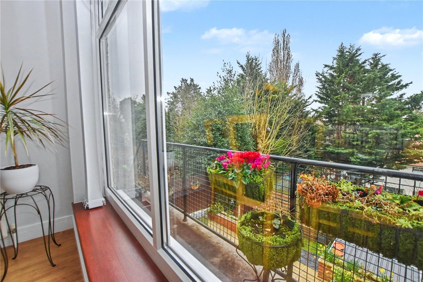 4 bedroom house for sale in Bexleyheath | Robinson Jackson