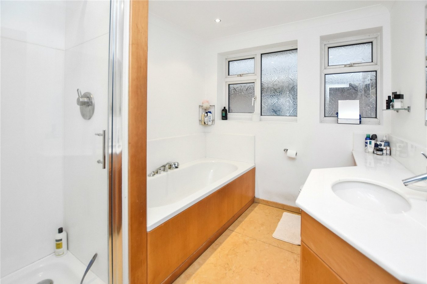 4 bedroom bungalow for sale in Bexleyheath | Robinson Jackson