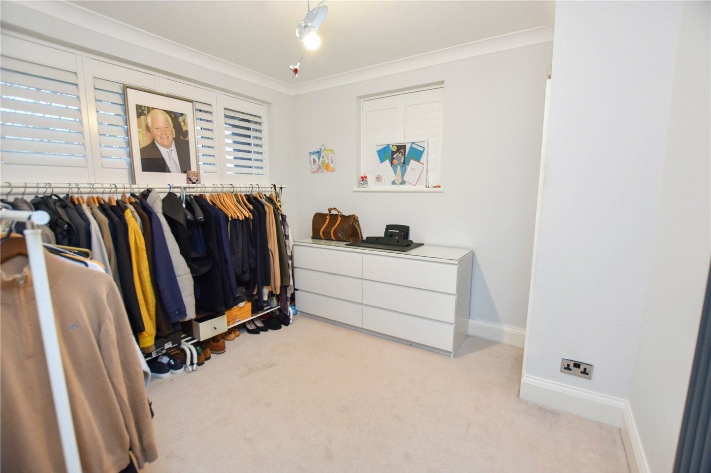 4 bedroom bungalow for sale in Bexleyheath | Robinson Jackson