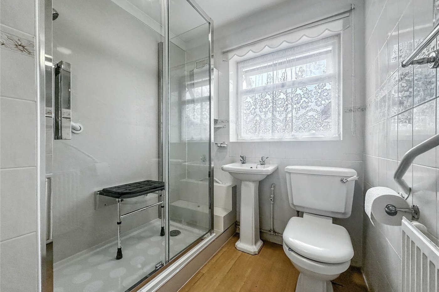 2 bedroom bungalow for sale in Rainham | Robinson Michael & Jackson