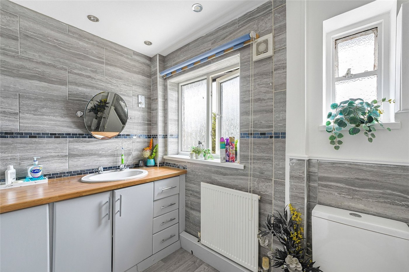 3 bedroom house for sale in Swanscombe | Robinson Jackson