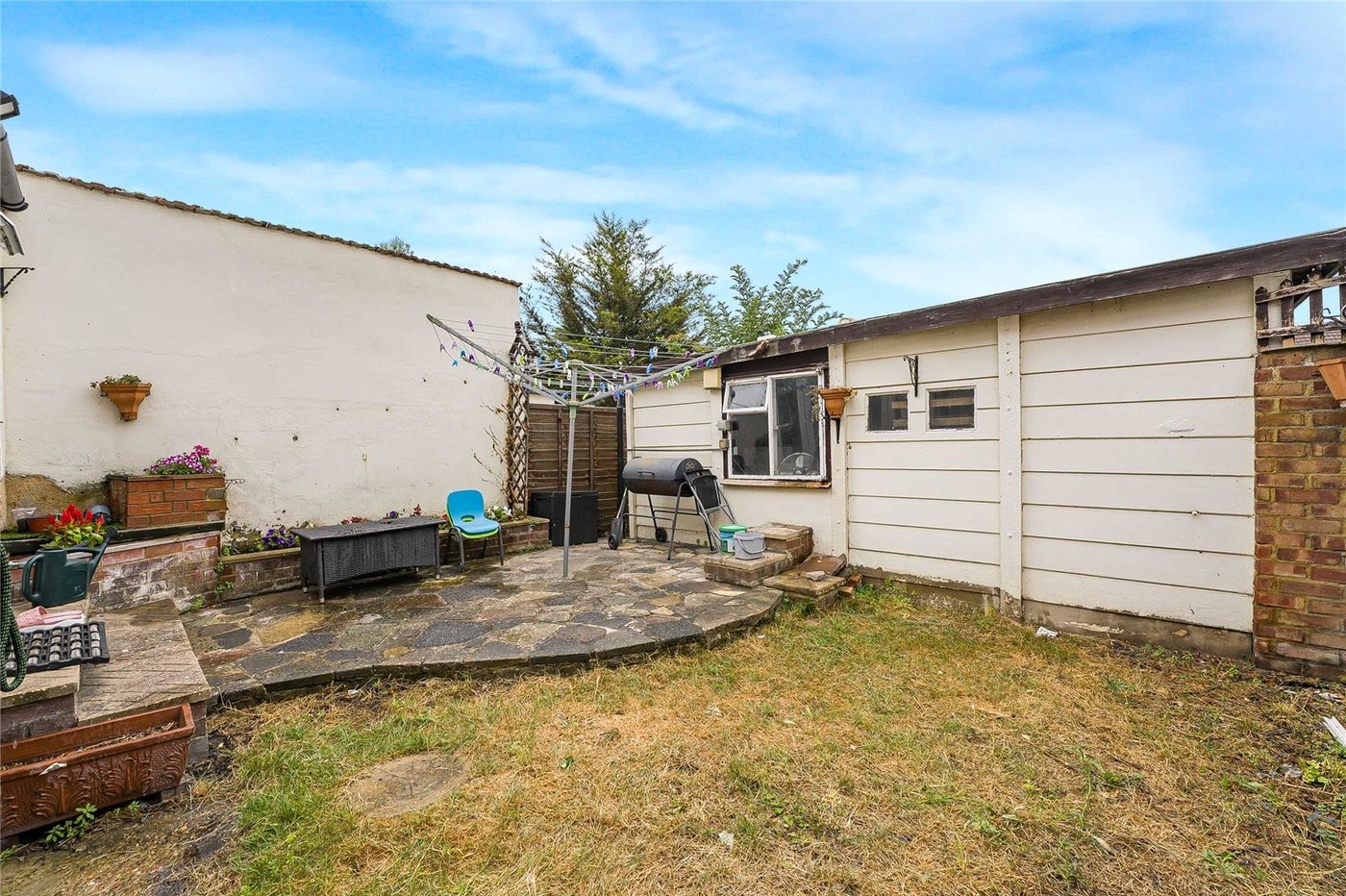 3 bedroom house for sale in Swanscombe | Robinson Jackson