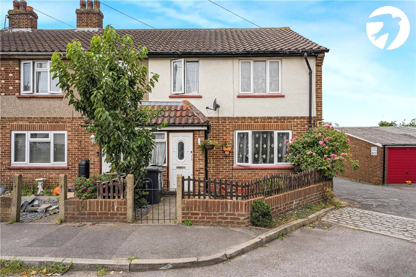 3 bedroom house for sale in Swanscombe | Robinson Jackson