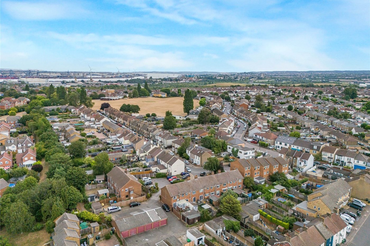 3 bedroom house for sale in Swanscombe | Robinson Jackson