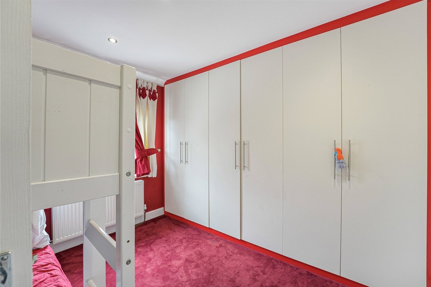 3 bedroom house for sale in Swanscombe | Robinson Jackson