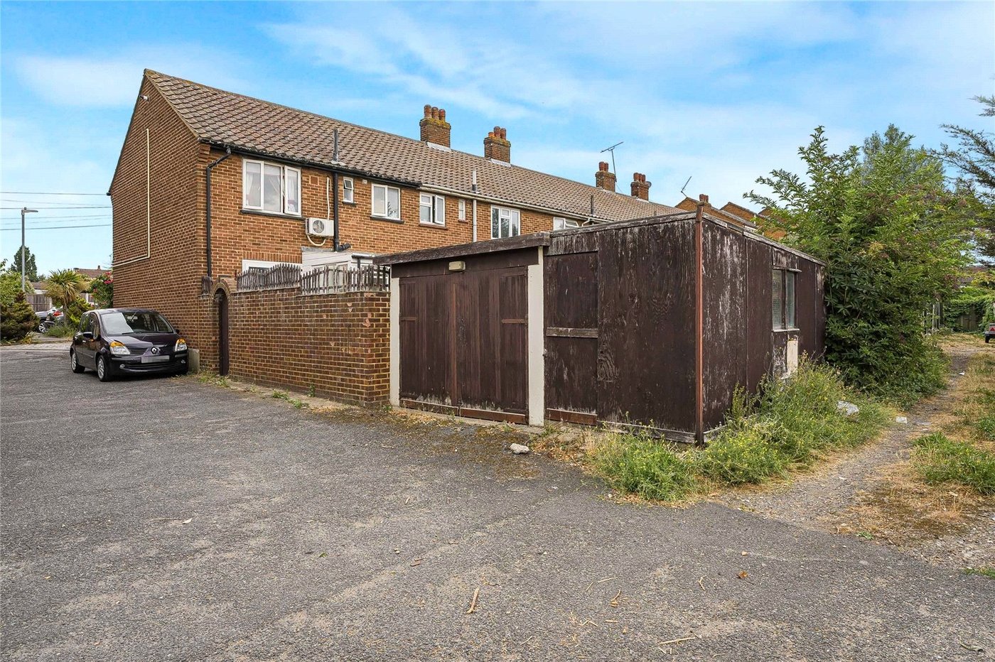 3 bedroom house for sale in Swanscombe | Robinson Jackson