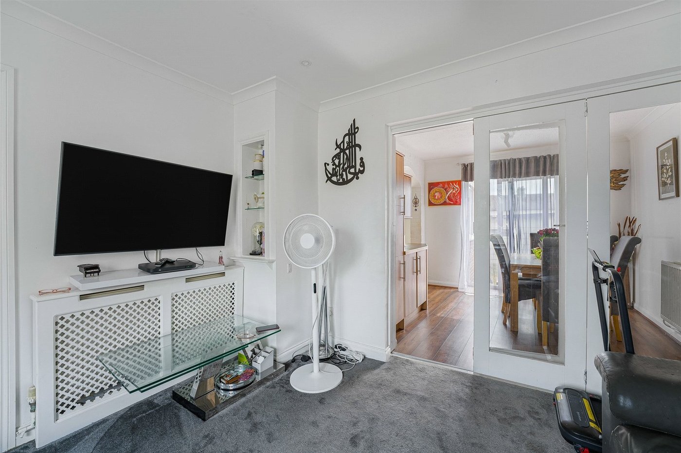 3 bedroom house for sale in Swanscombe | Robinson Jackson