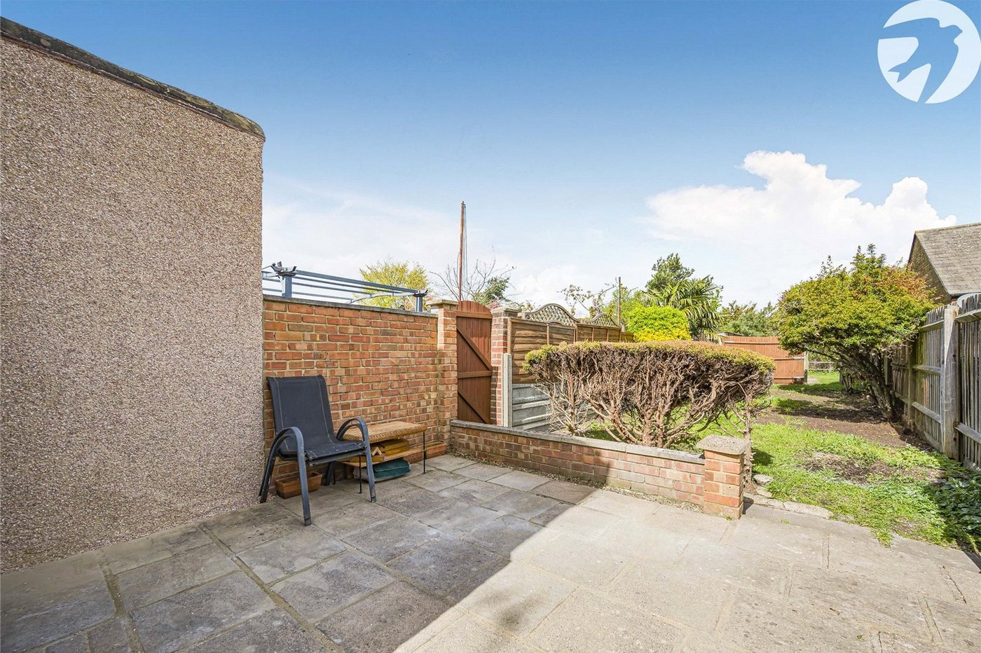 2 bedroom house for sale in Swanscombe | Robinson Jackson