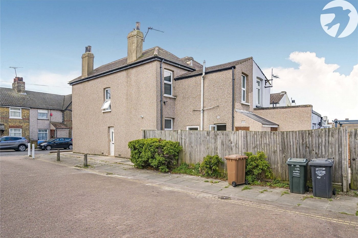 2 bedroom house for sale in Swanscombe | Robinson Jackson