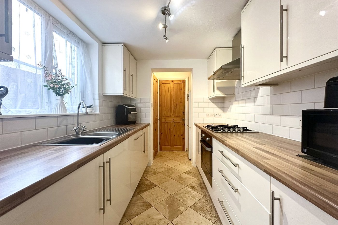 3 bedroom house for sale in Swanscombe | Robinson Jackson