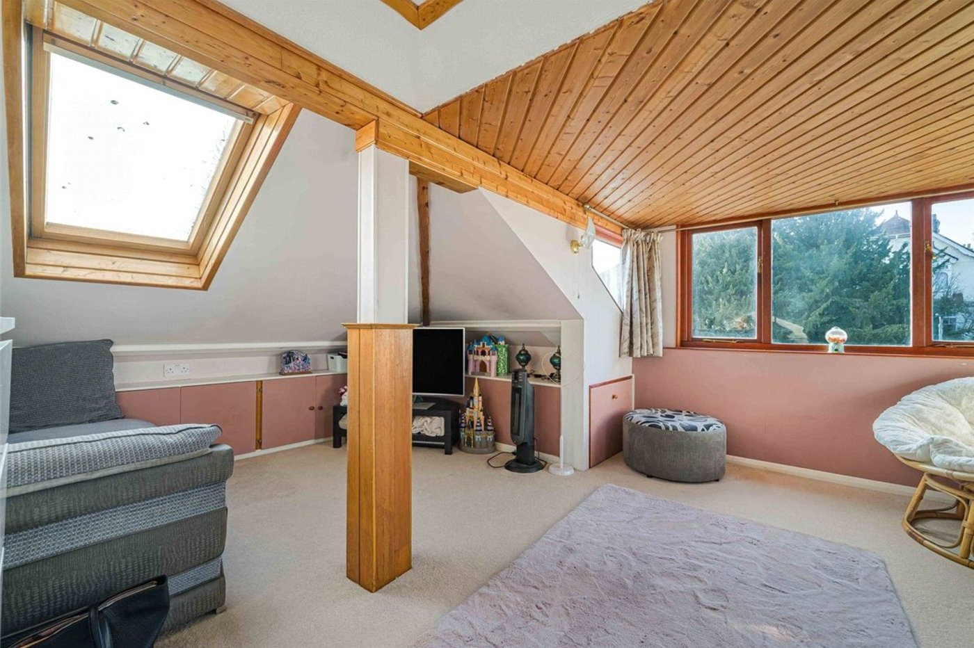 5 bedroom house for sale in Orpington | Robinson Jackson