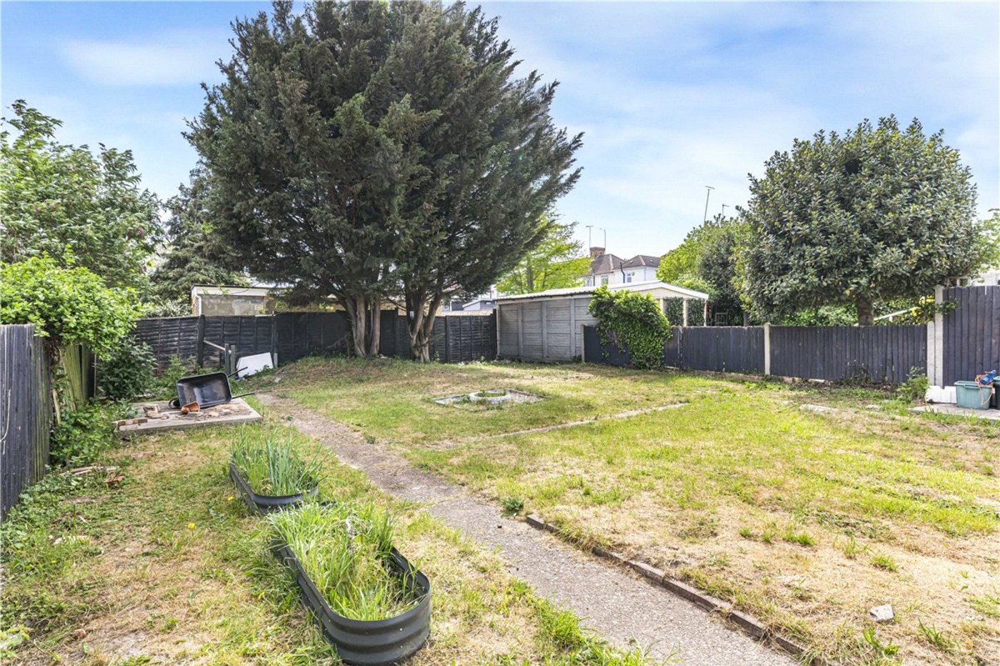2 bedroom bungalow for sale in Orpington | Robinson Jackson