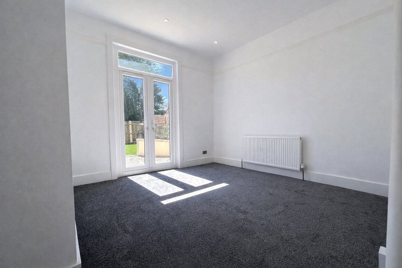 2 bedroom property to rent in Catford | Robinson Jackson