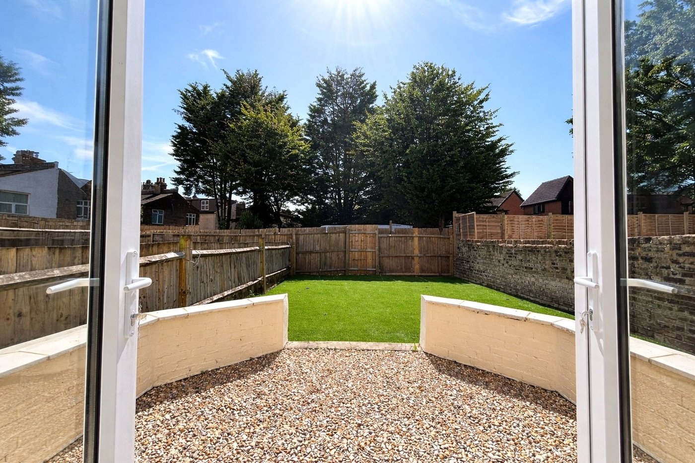 2 bedroom property to rent in Catford | Robinson Jackson