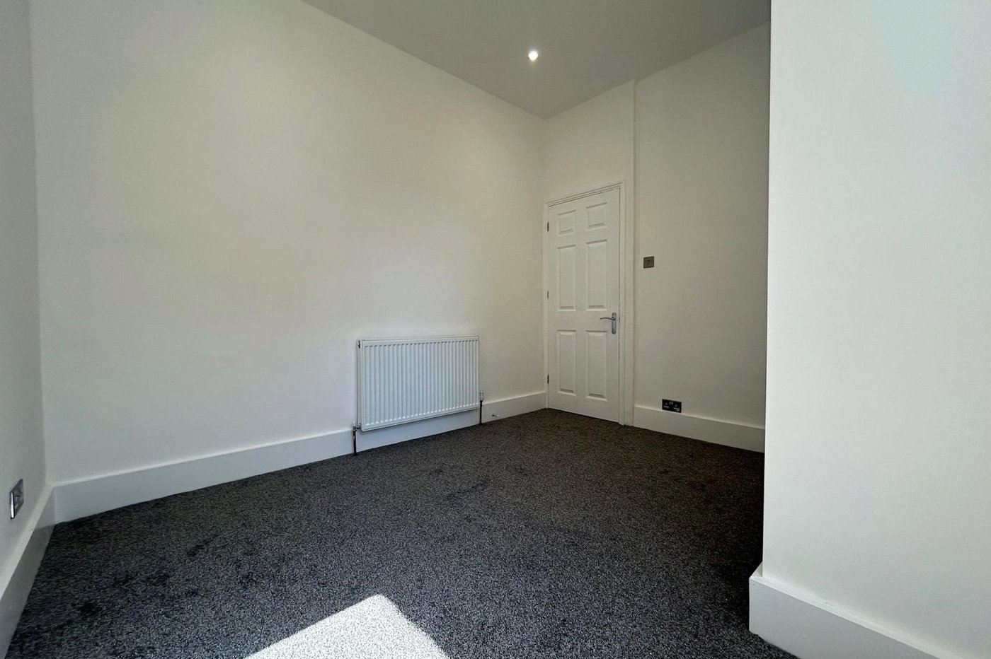 2 bedroom property for sale in Catford | Robinson Jackson