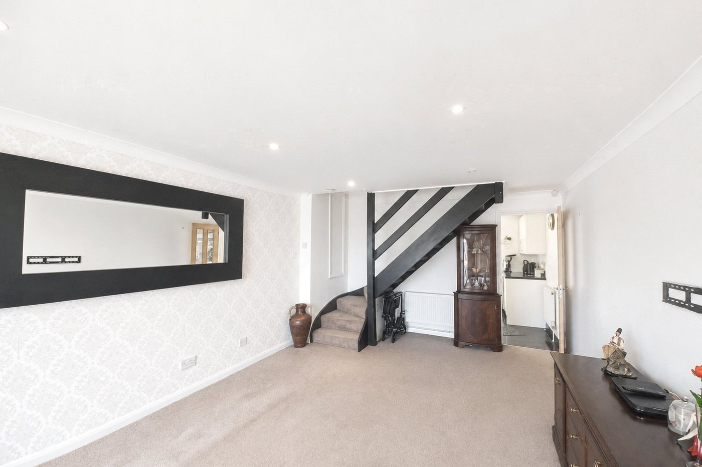 2 bedroom house for sale in Welling | Robinson Jackson