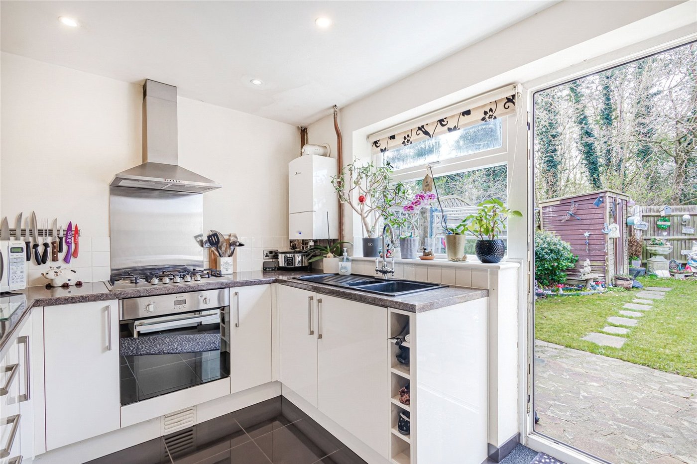 2 bedroom house for sale in Welling | Robinson Jackson