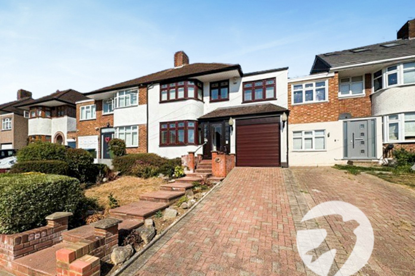 4 bedroom house for sale in London | Robinson Jackson