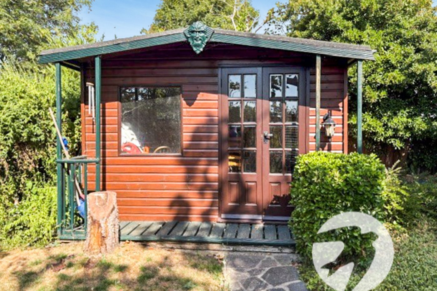 4 bedroom house for sale in London | Robinson Jackson