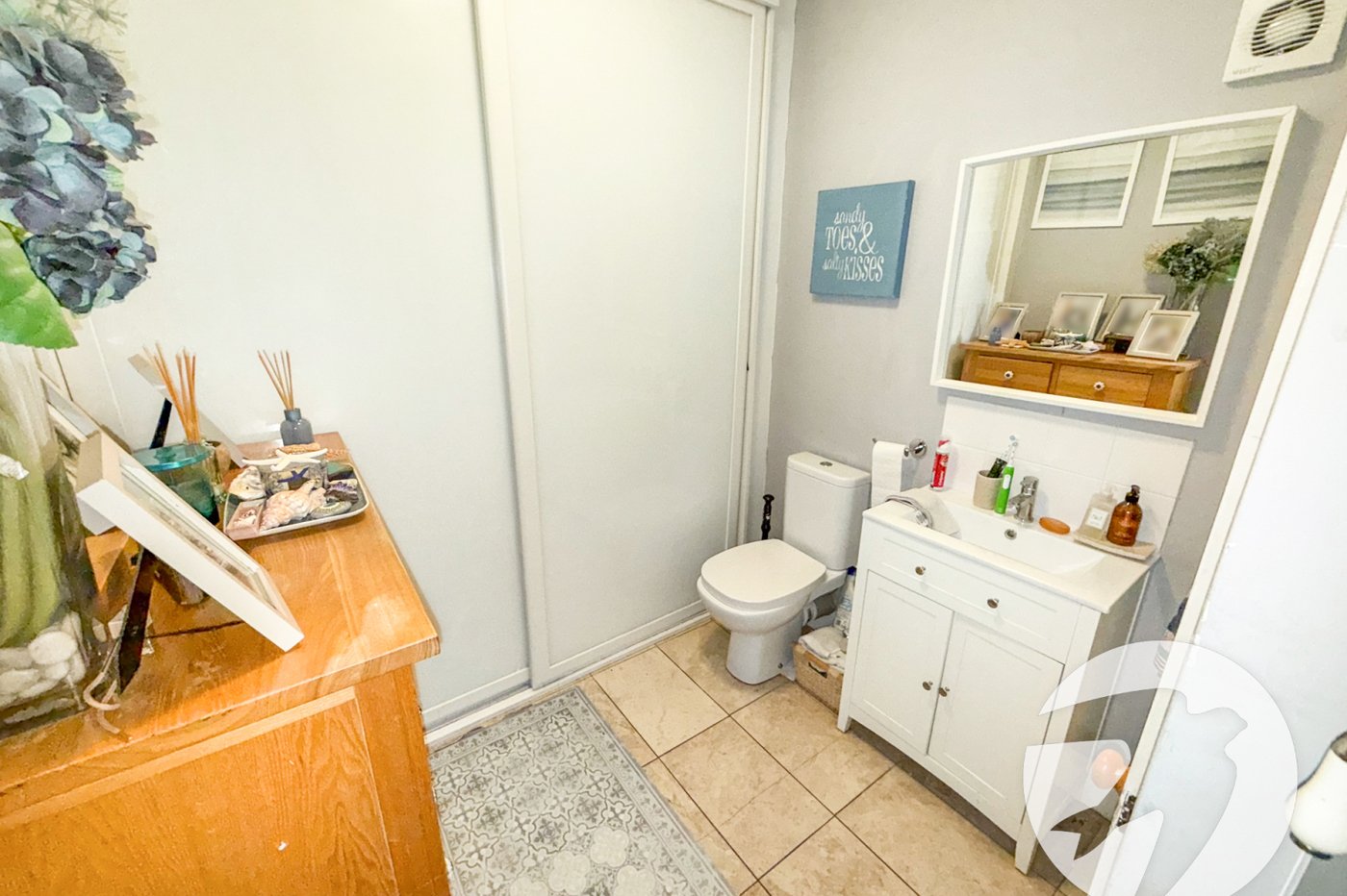 4 bedroom house for sale in London | Robinson Jackson