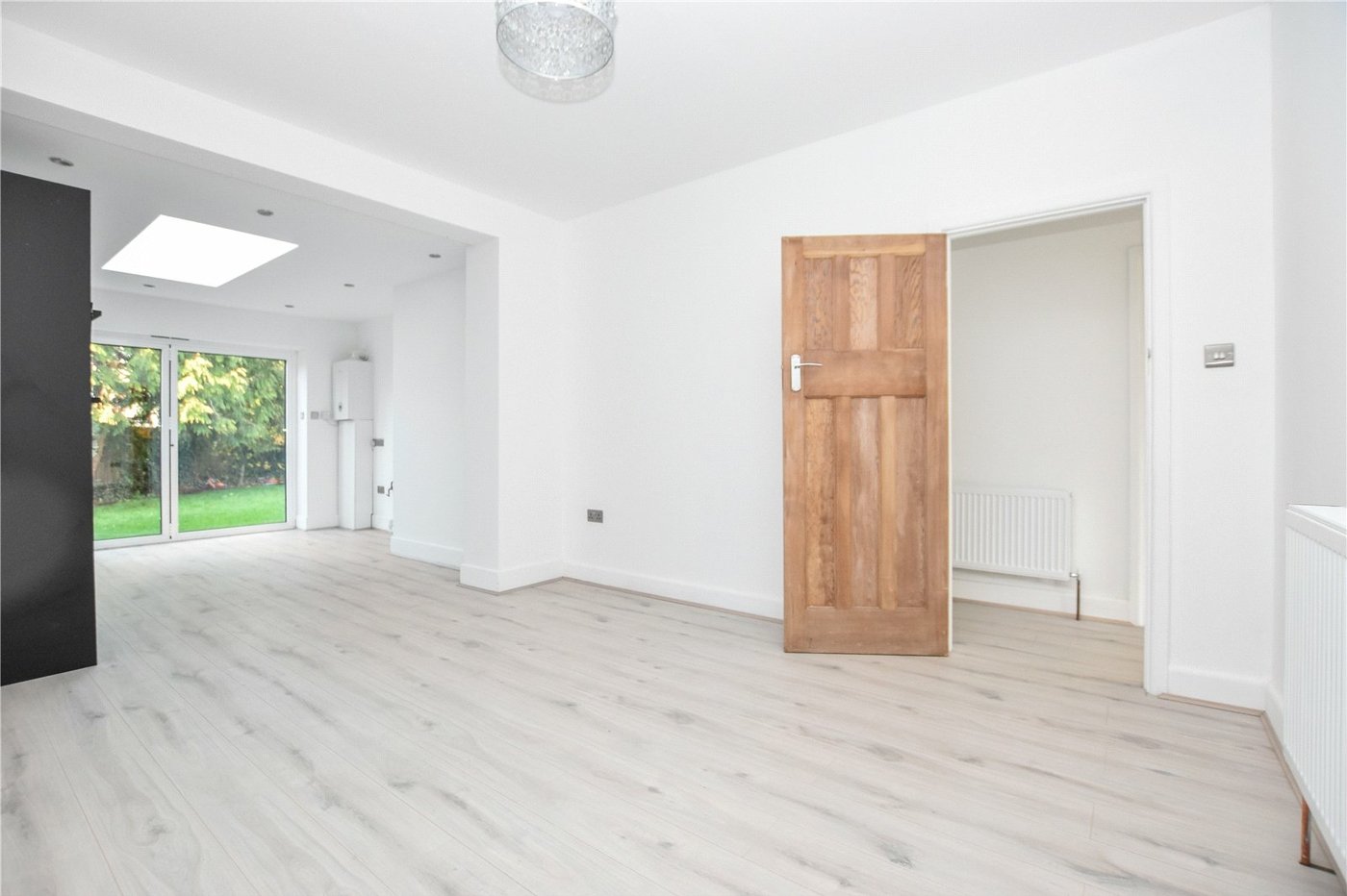 3 bedroom bungalow for sale in Bexleyheath | Robinson Jackson