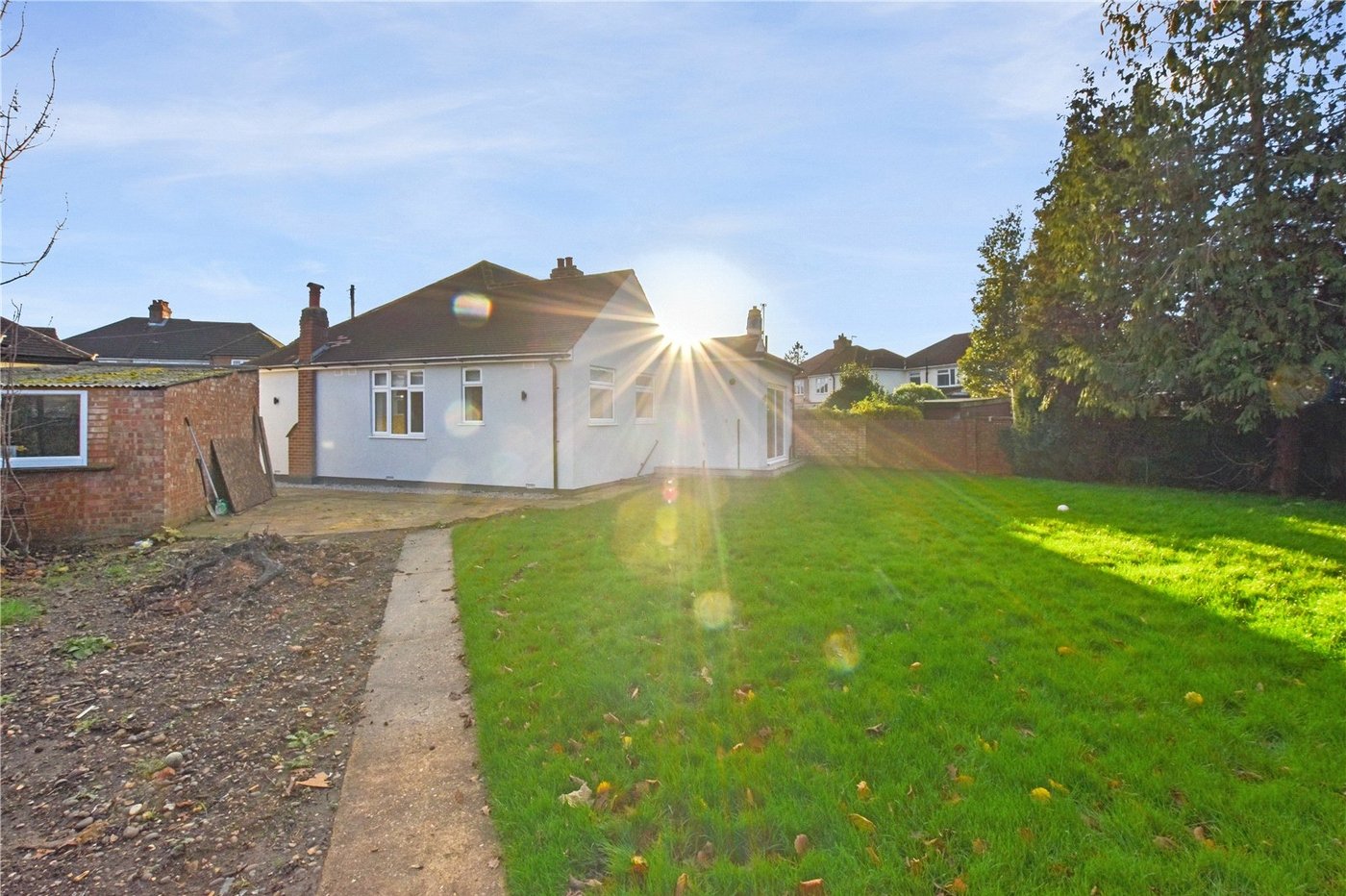 3 bedroom bungalow for sale in Bexleyheath | Robinson Jackson