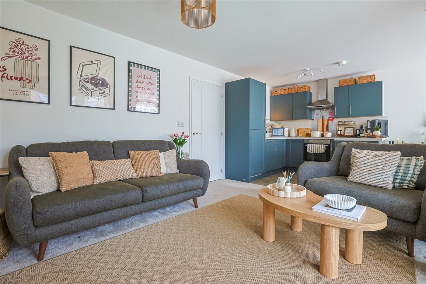 2 bedroom property for sale in  | Robinson Michael & Jackson