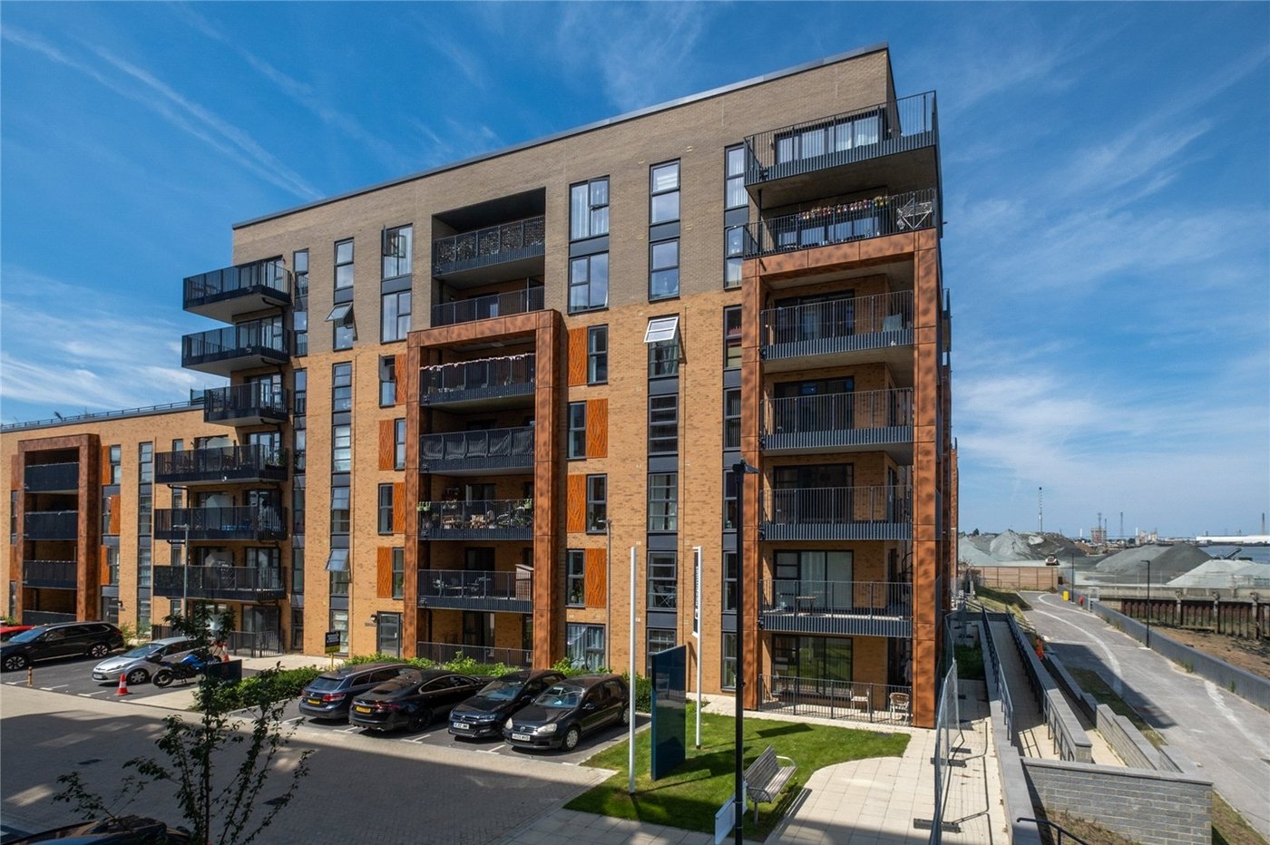 2 bedroom property for sale in  | Robinson Michael & Jackson