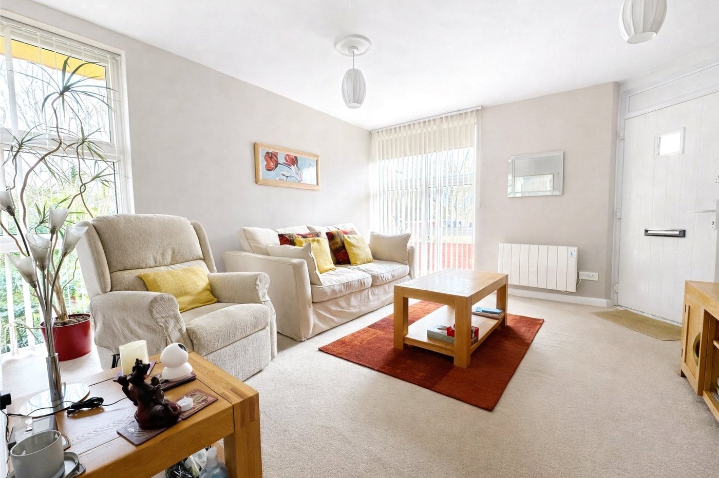 2 bedroom property for sale in London | Robinson Jackson