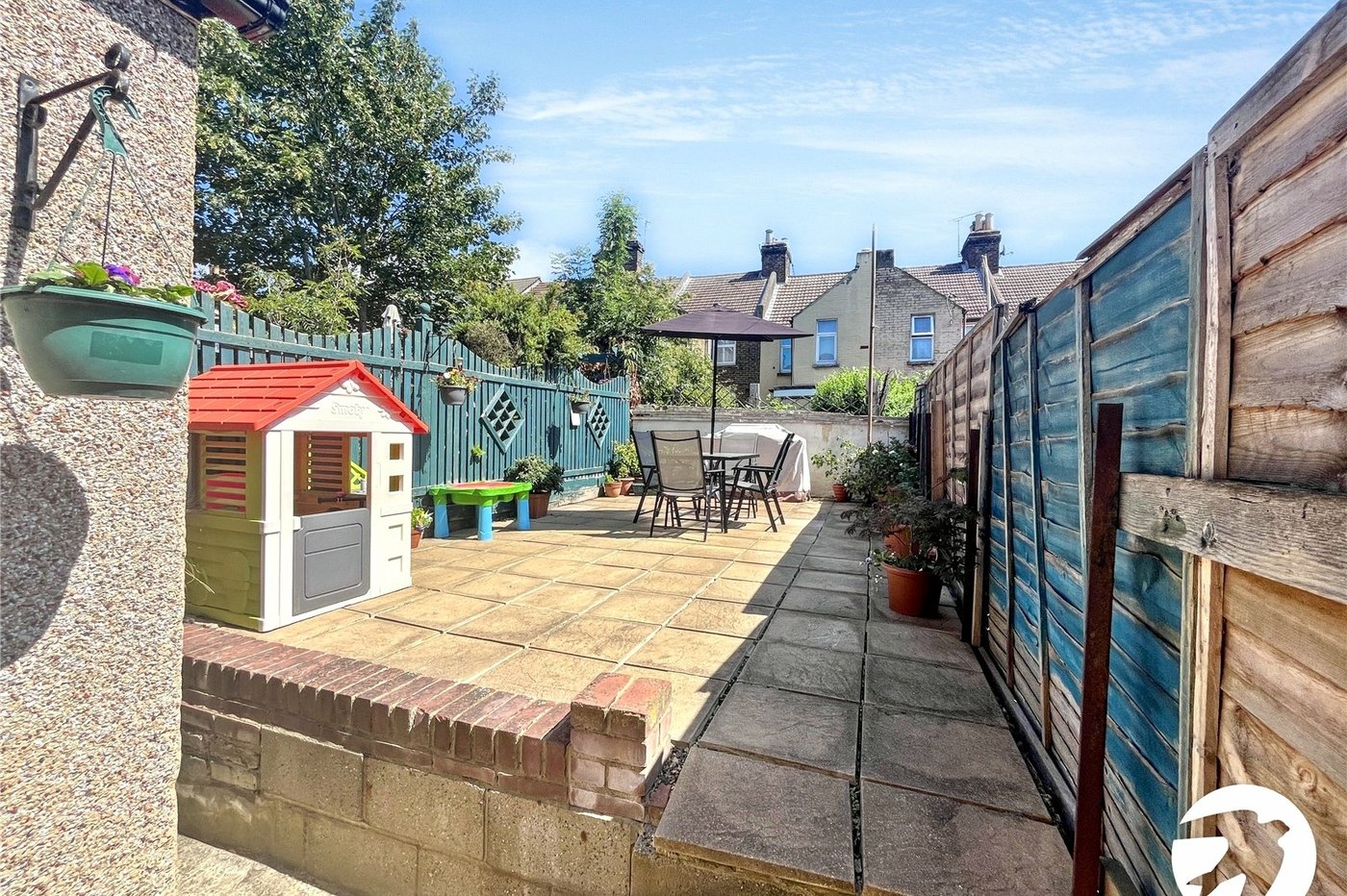 3 bedroom house for sale in Strood | Robinson Michael & Jackson