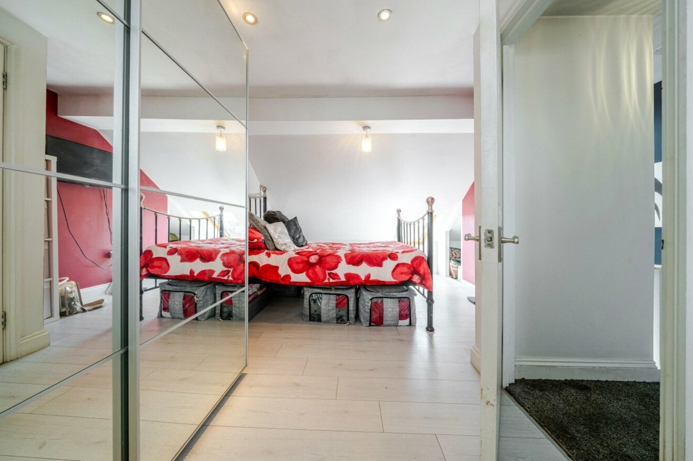 4 bedroom house for sale in South Welling | Robinson Jackson