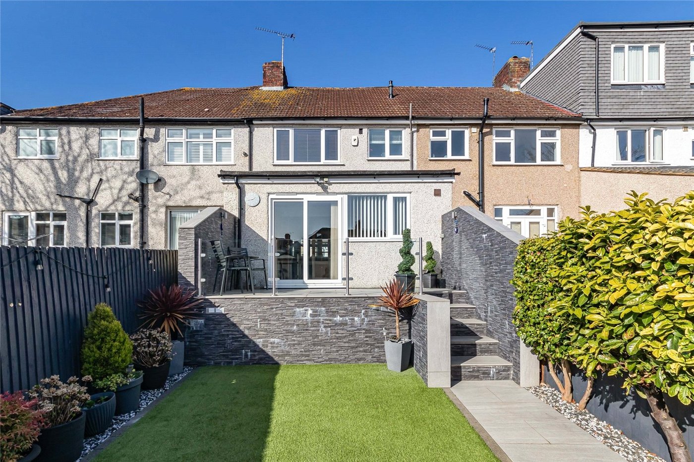 3 bedroom house for sale in South Welling | Robinson Jackson