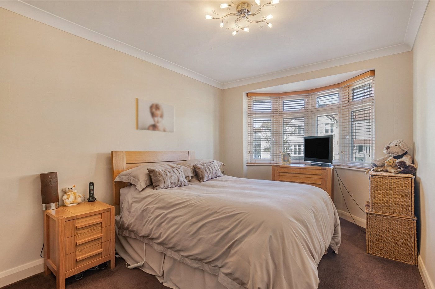 3 bedroom house for sale in South Welling | Robinson Jackson