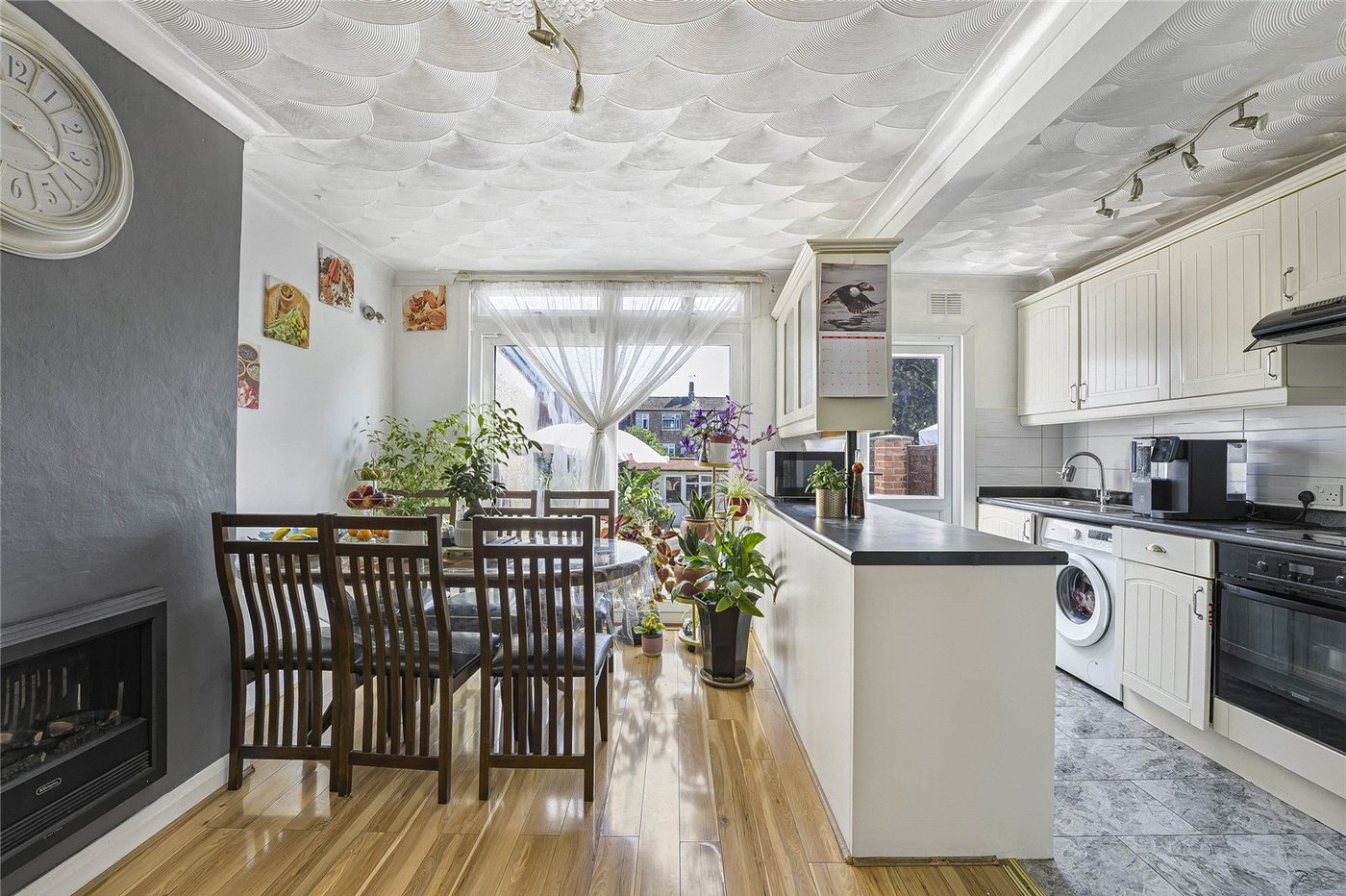 4 bedroom house for sale in South Welling | Robinson Jackson